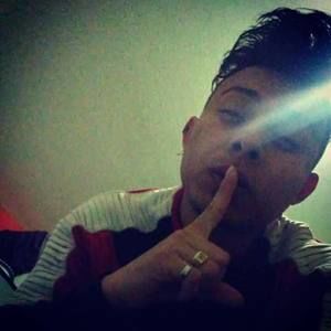 Meet your Posher, Santos